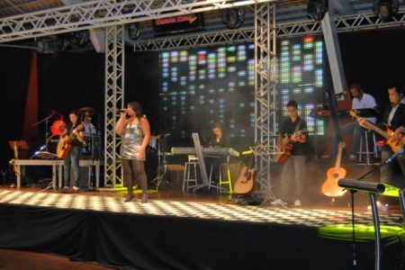 STUDIO-NOVA-IMAGEM-106-3847-8798_640x428