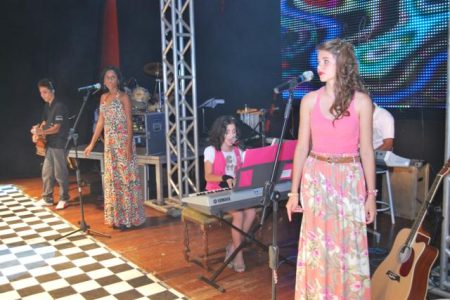 STUDIO-NOVA-IMAGEM-126-3847-8798_640x428