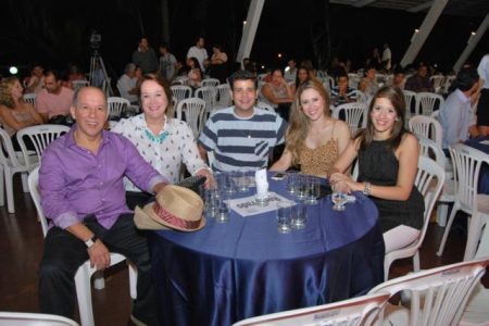 STUDIO-NOVA-IMAGEM-15-3847-8798_640x428