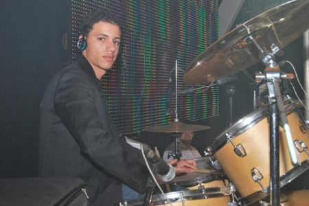 STUDIO-NOVA-IMAGEM-157-3847-8798_640x428