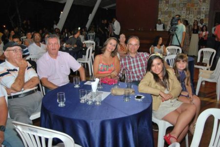 STUDIO-NOVA-IMAGEM-168-3847-8798_640x428