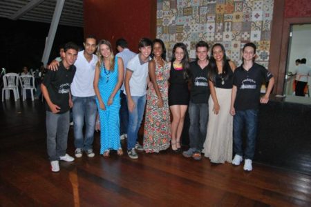 STUDIO-NOVA-IMAGEM-184-3847-8798_640x428