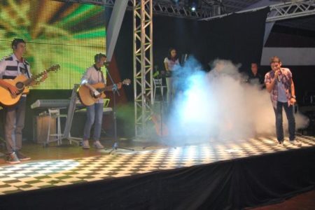 STUDIO-NOVA-IMAGEM-216-3847-8798_640x428