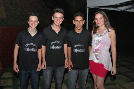 STUDIO-NOVA-IMAGEM-3-3847-8798_640x428