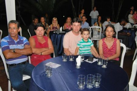 STUDIO-NOVA-IMAGEM-58-3847-8798_640x428
