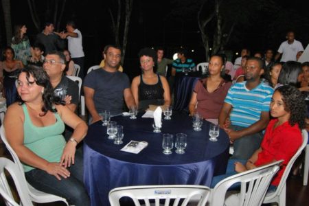 STUDIO-NOVA-IMAGEM-61-3847-8798_640x428