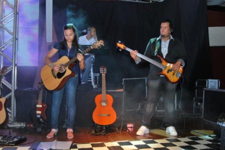 STUDIO-NOVA-IMAGEM-82-3847-8798_640x428