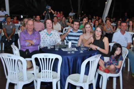 STUDIO-NOVA-IMAGEM-84-3847-8798_640x428
