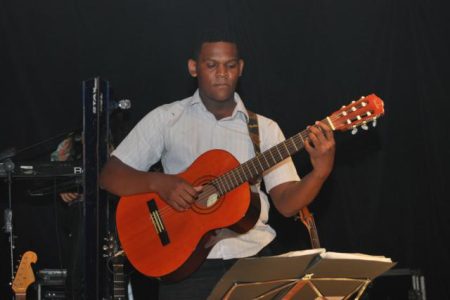 STUDIO-NOVA-IMAGEM-92-3847-8798_640x428